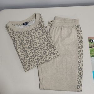 Splendid jogger Pajama Set 2 piece Multiple colors